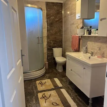 Camlarla Cevrili, Esintili, Konforlu Dogal Yasam Villa Godence